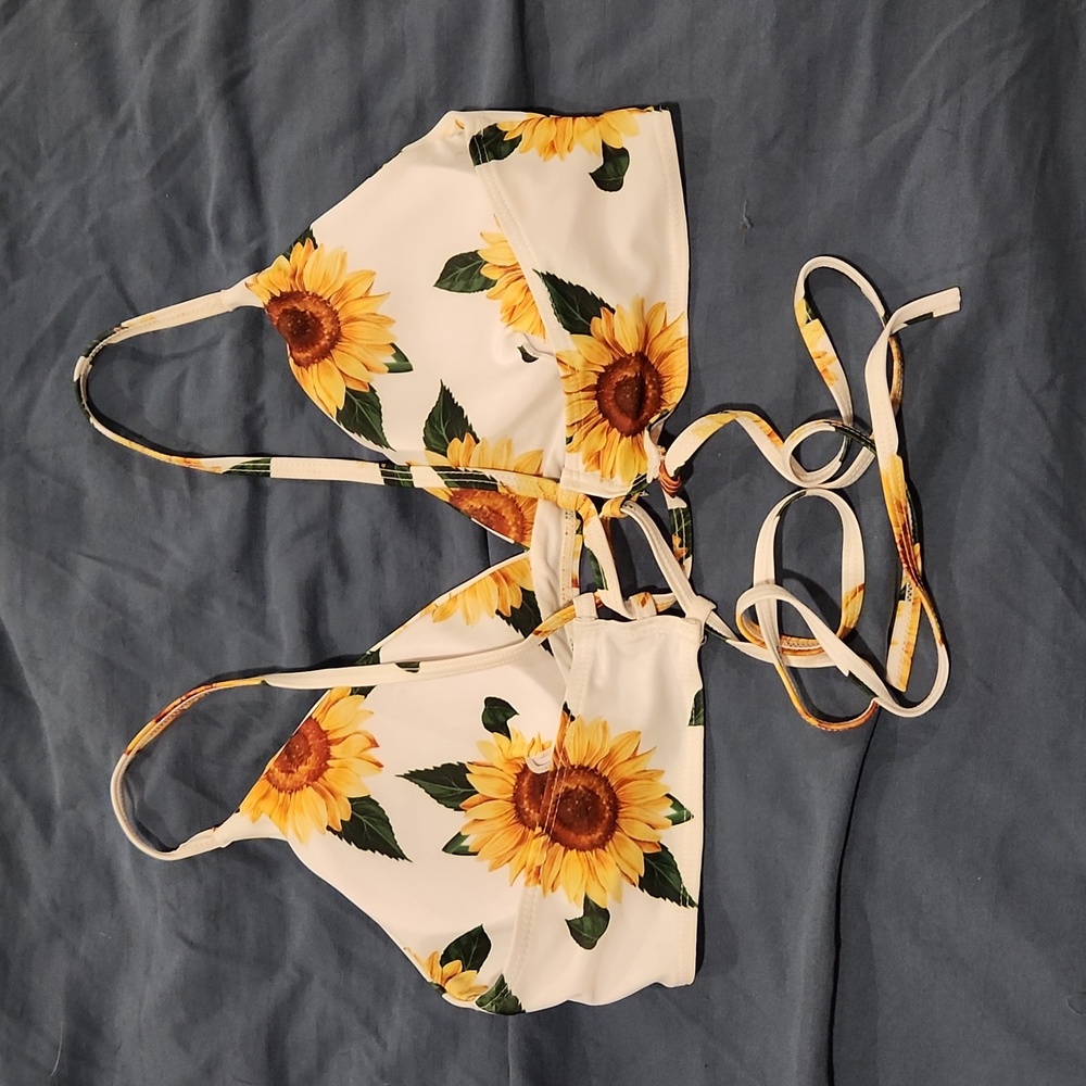 Sunflower String Bikini Top - Picture 2 of 2